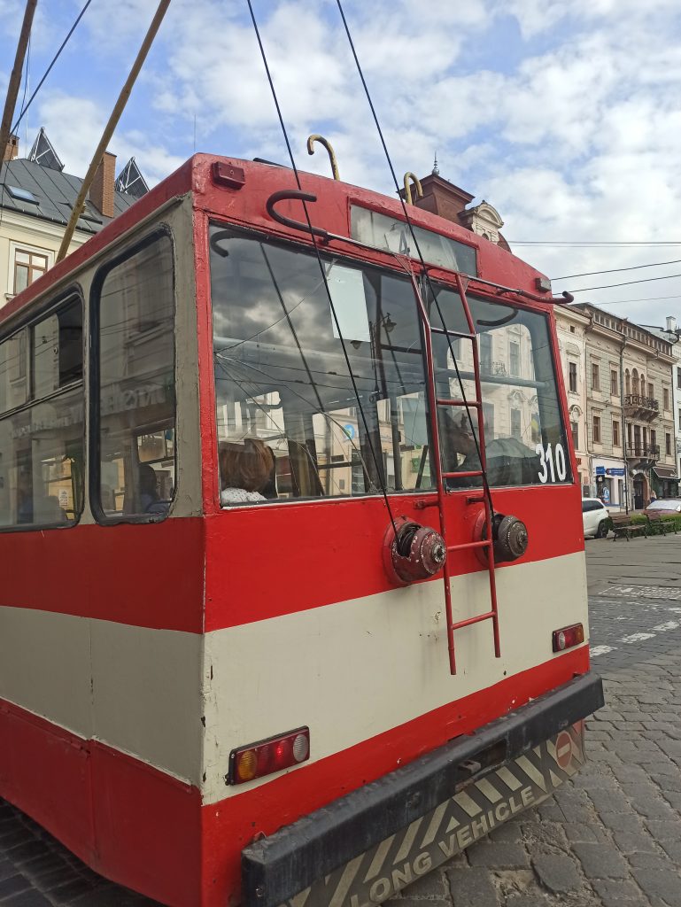 Autobuz vechi în Cernăuți