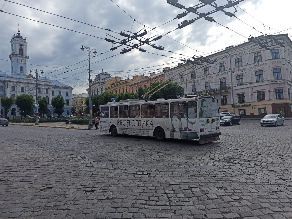 Autobuz vechi în Cernăuți 3